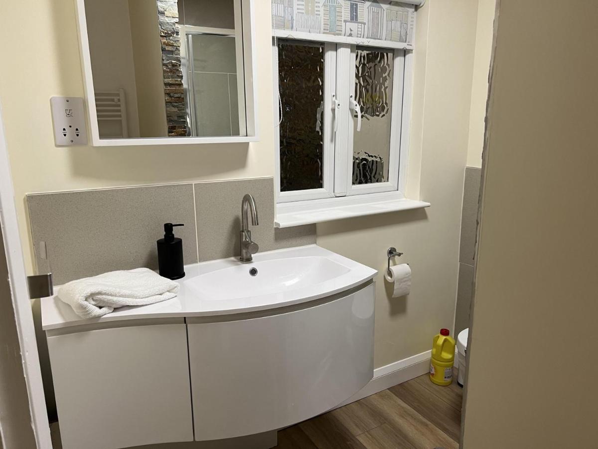 Charming Woodland Lodge 2 Person 1 Bedroom Great Yarmouth Eksteriør bilde