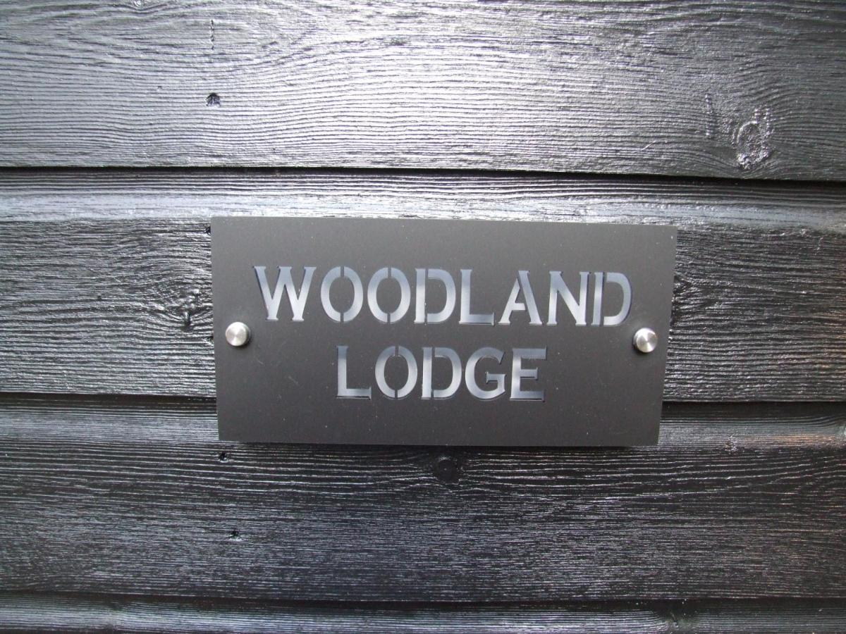 Charming Woodland Lodge 2 Person 1 Bedroom Great Yarmouth Eksteriør bilde